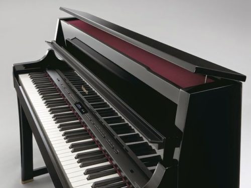 Roland LX 17 church piano